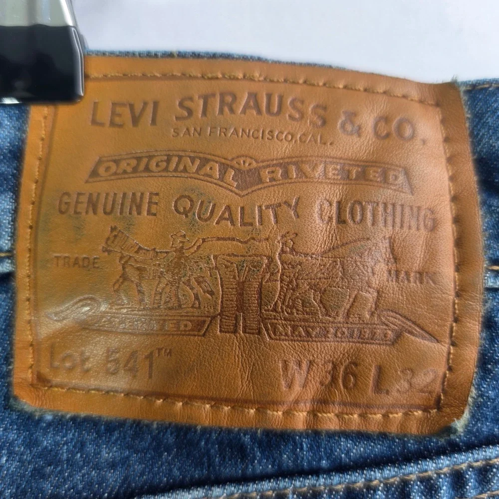 Levis 541 Athletic Taper Jeans Mens 36x28 Blue Denim BIG E Dark Wash